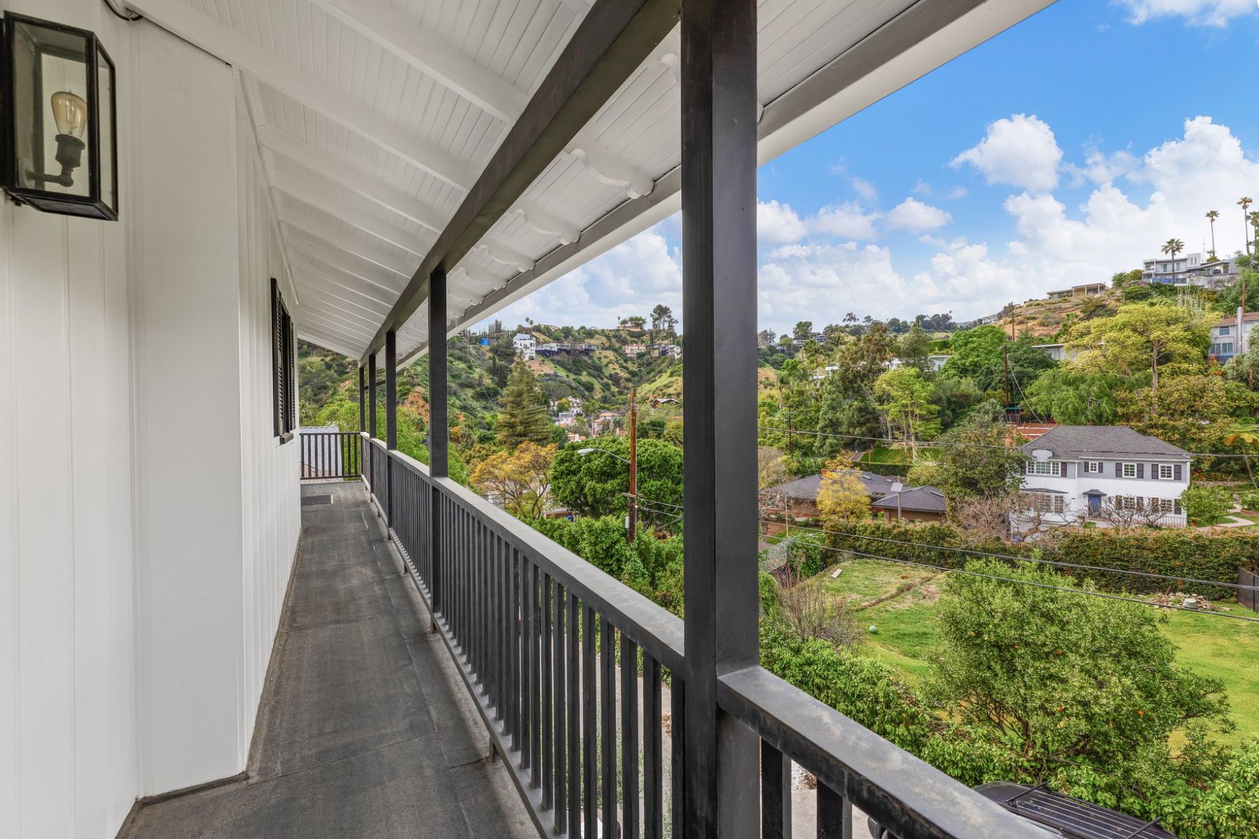 5740 Spring Oak_020.jpg